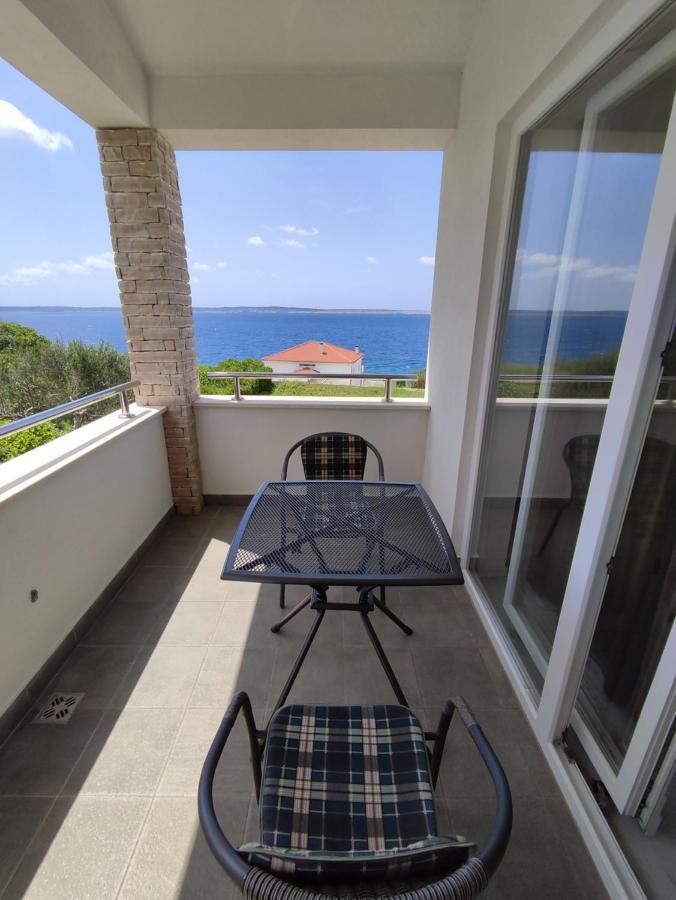 House Natali 70M From The Beach - Free Ev Top Up Rtina Exterior photo